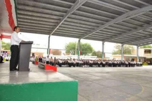 Ayuntamiento regularizará pago de becas escolares